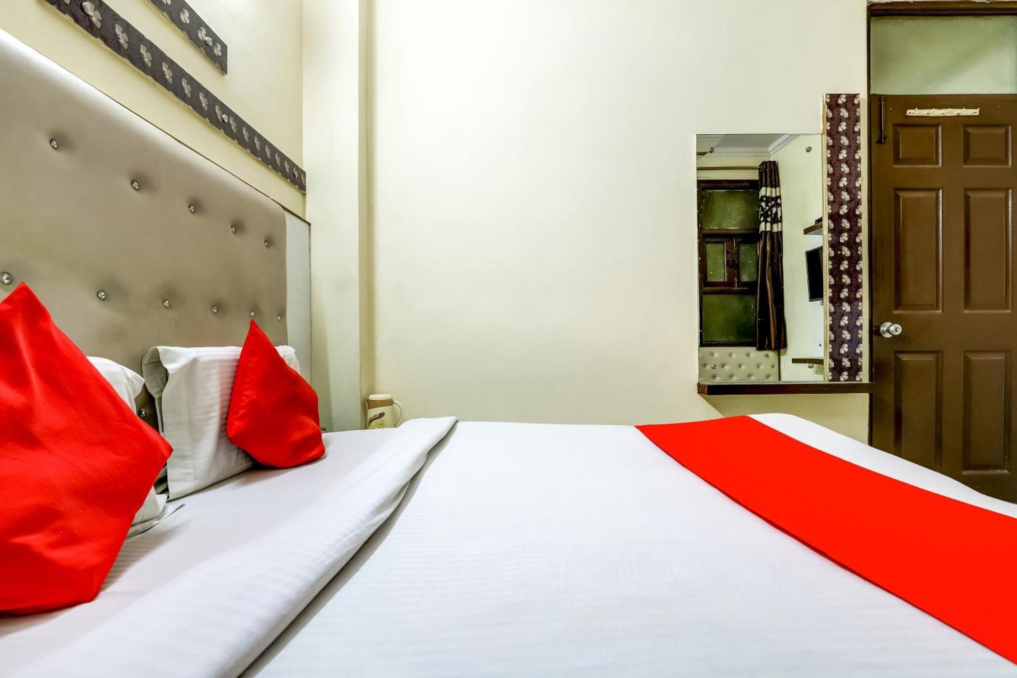 Hotel O Tushar Continental 新德里 外观 照片