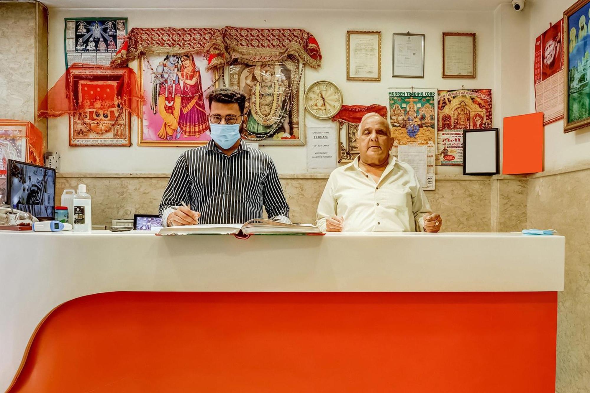 Hotel O Tushar Continental 新德里 外观 照片