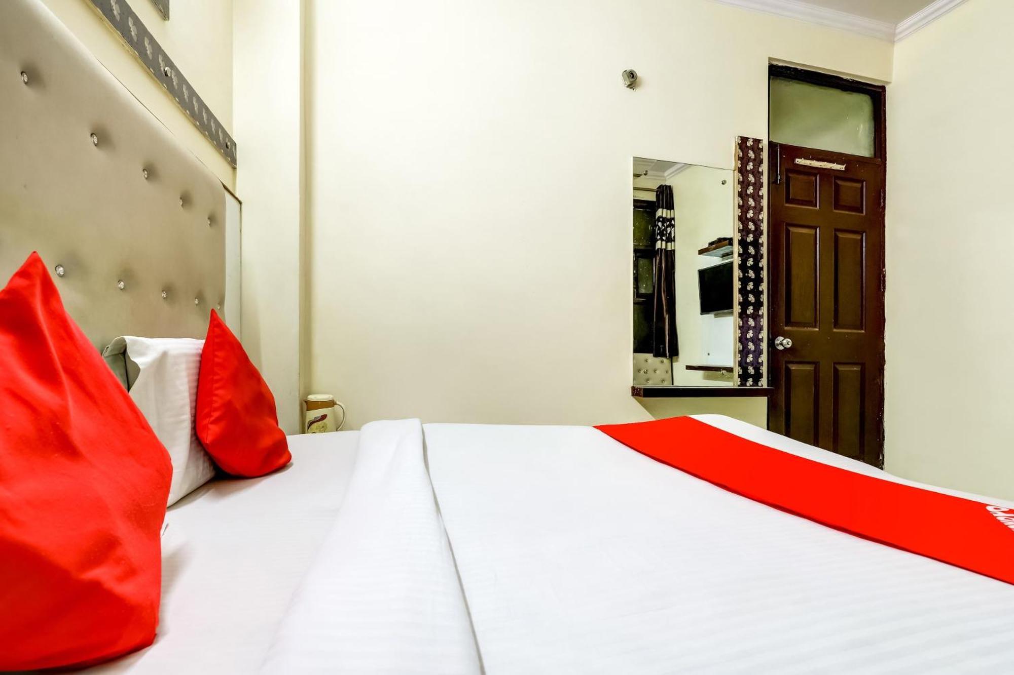 Hotel O Tushar Continental 新德里 外观 照片